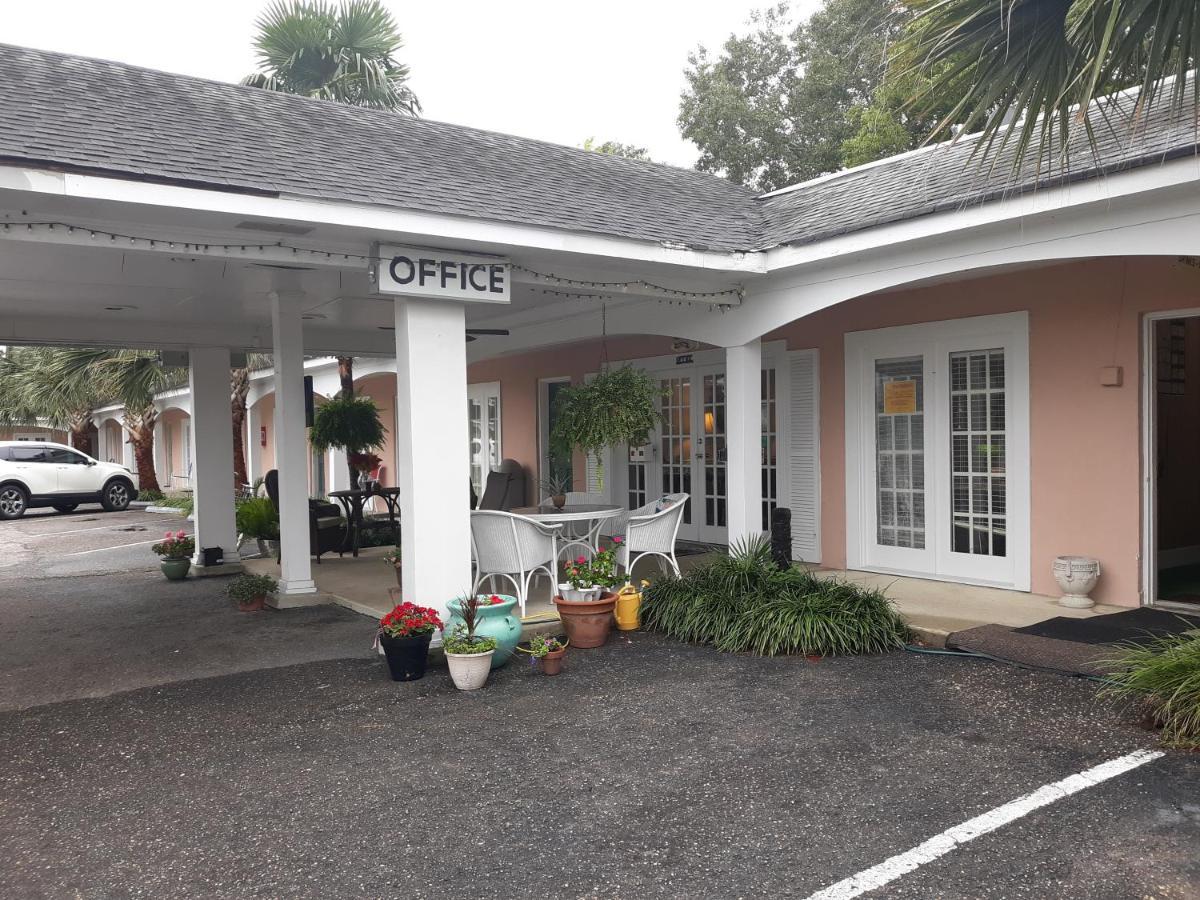 Lake Marion Inn 샌티 외부 사진